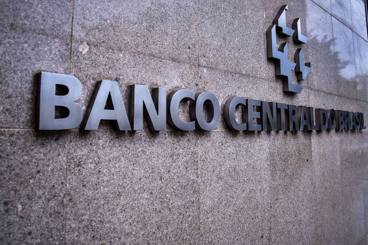 Valores a receber: Banco Central libera novo lote nesta segunda (14)